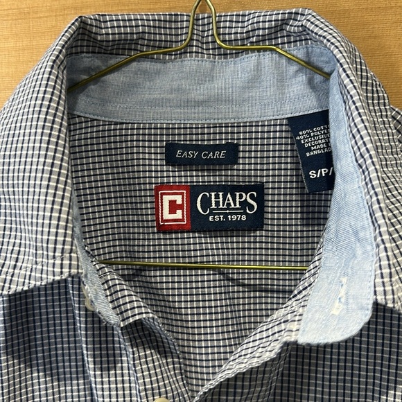 Chaps Easy Care Button-Up Shirt (Size Small) - Picture 2 of 2